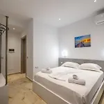 Ali شقة