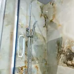 Ali شقة ساراندا