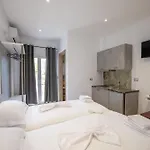 Ali * ساراندا